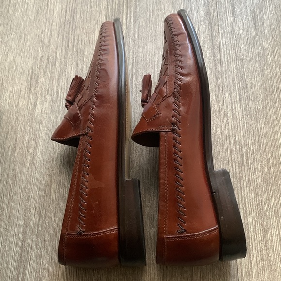 Pre-Own Men’s Shoes - Picture 9 of 11